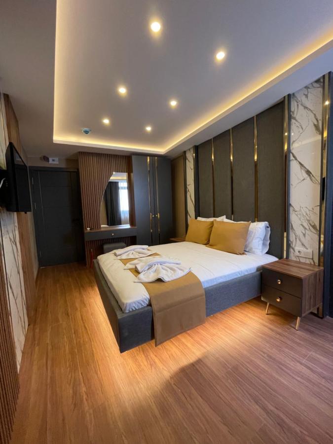 Meridiani Taksim Hotel Istanbul Bagian luar foto