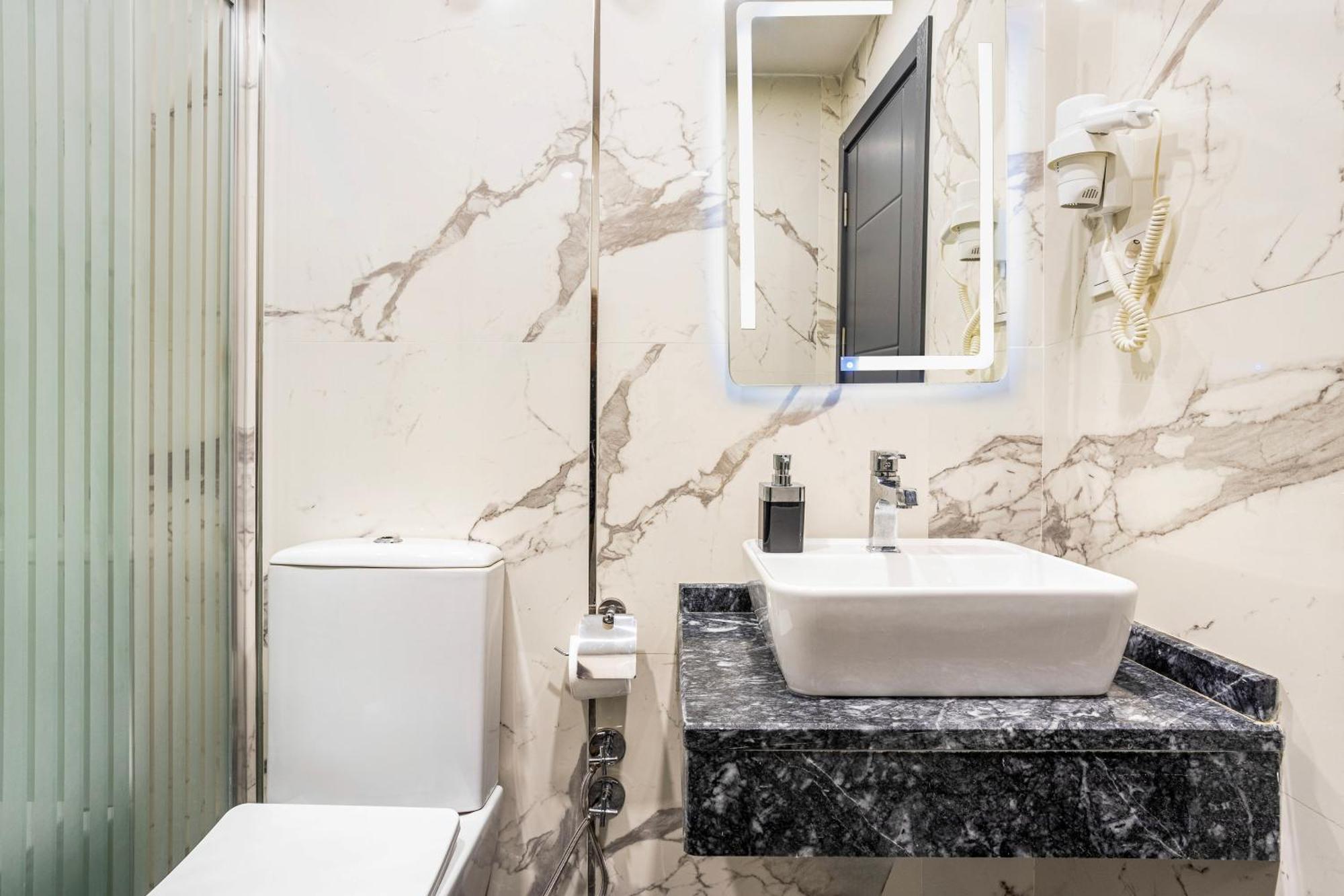Meridiani Taksim Hotel Istanbul Bagian luar foto