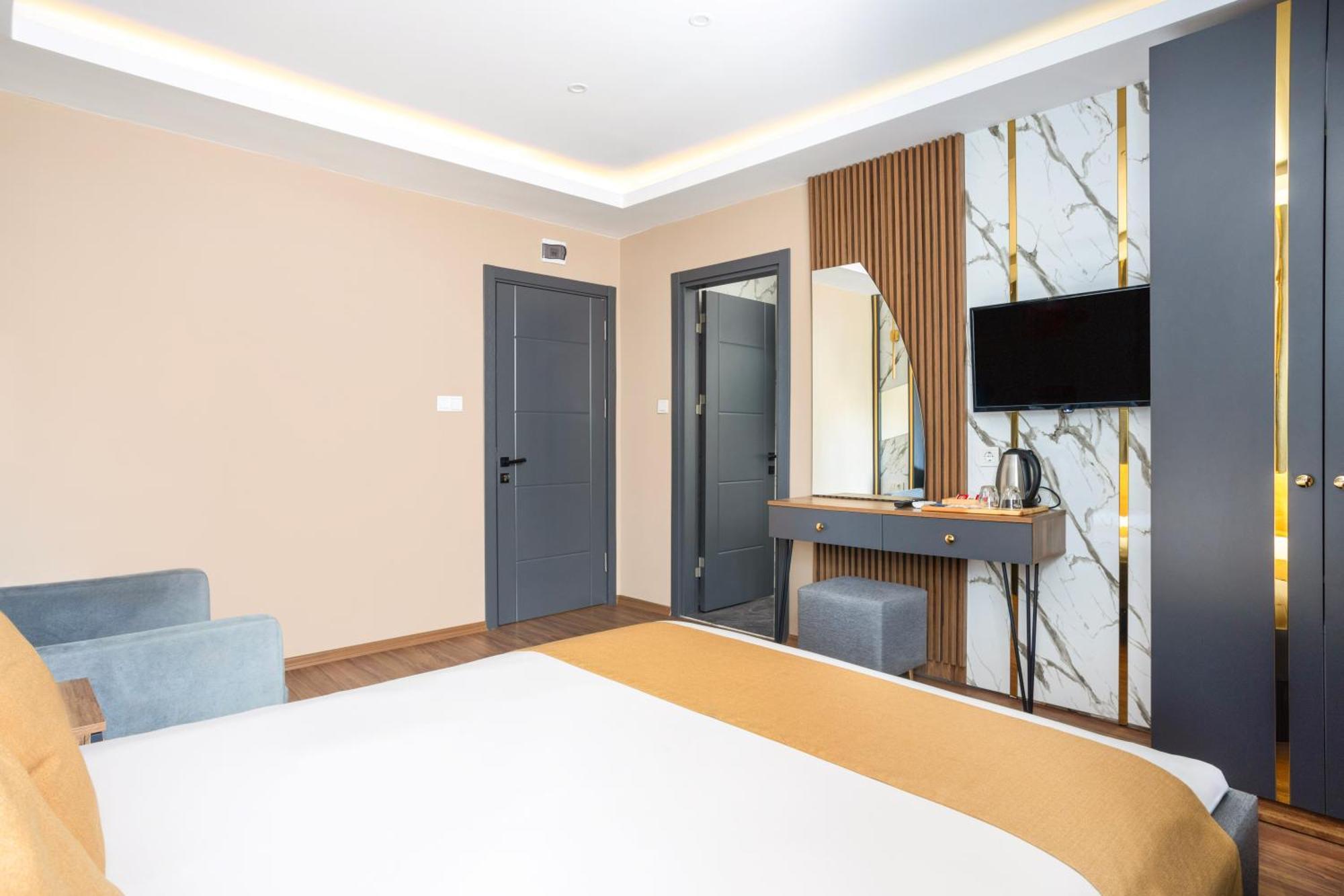 Meridiani Taksim Hotel Istanbul Bagian luar foto