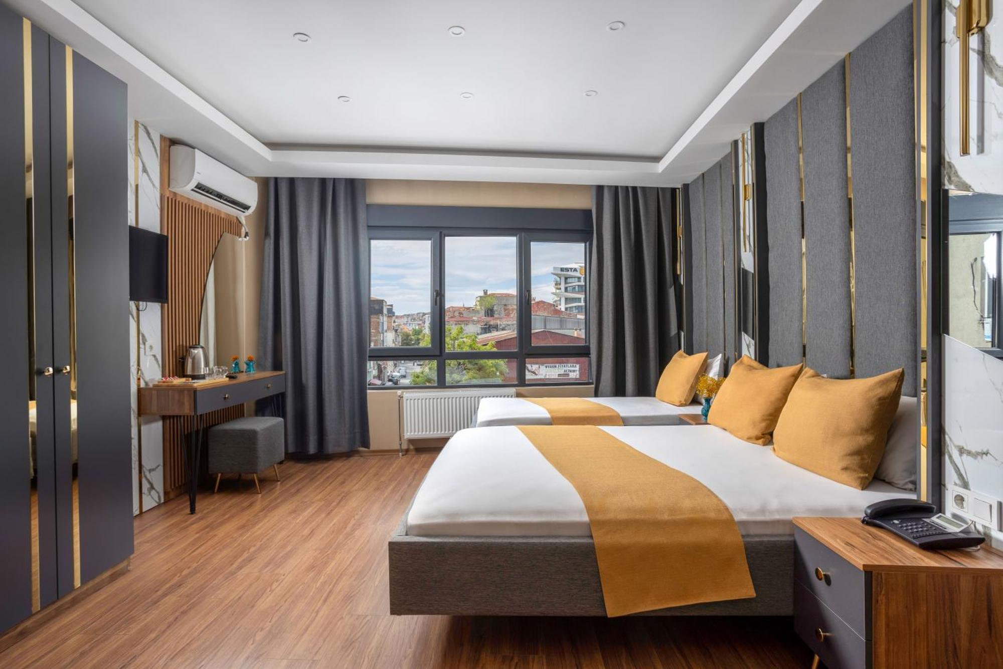 Meridiani Taksim Hotel Istanbul Bagian luar foto
